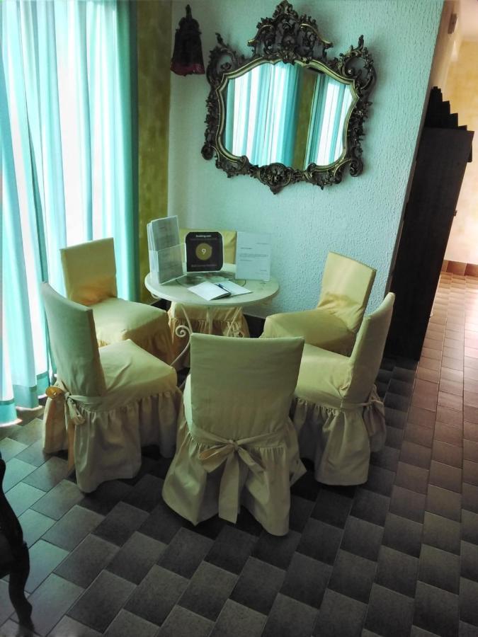 B&B Carmen Biondani Пескантина Экстерьер фото