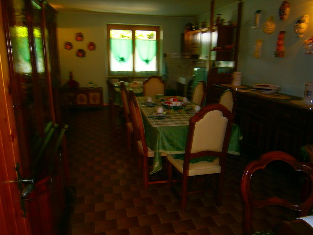 B&B Carmen Biondani Пескантина Экстерьер фото